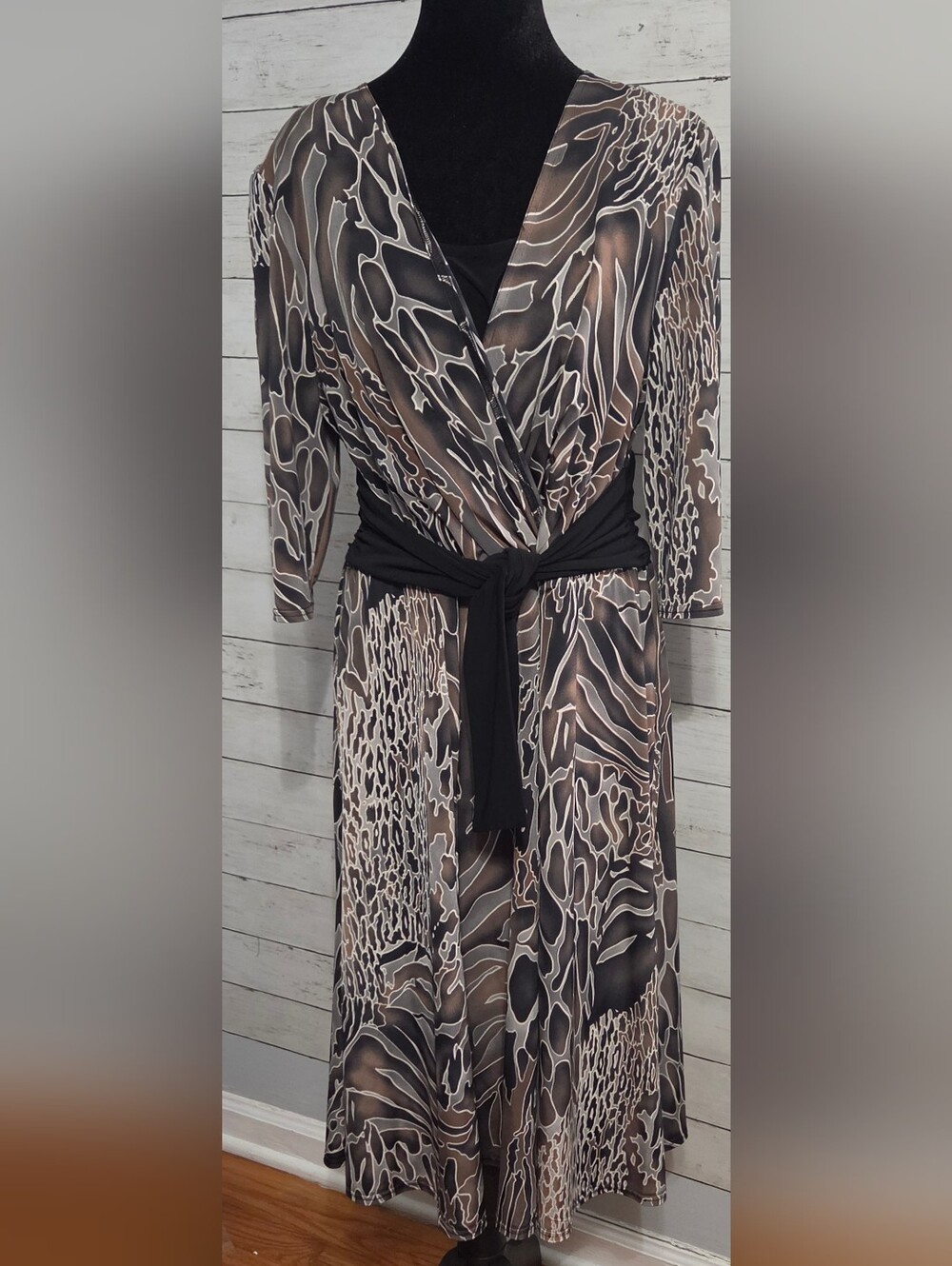 R & M Richards Neutral Animal-Print Dress with Attached Black Sash Sz 14